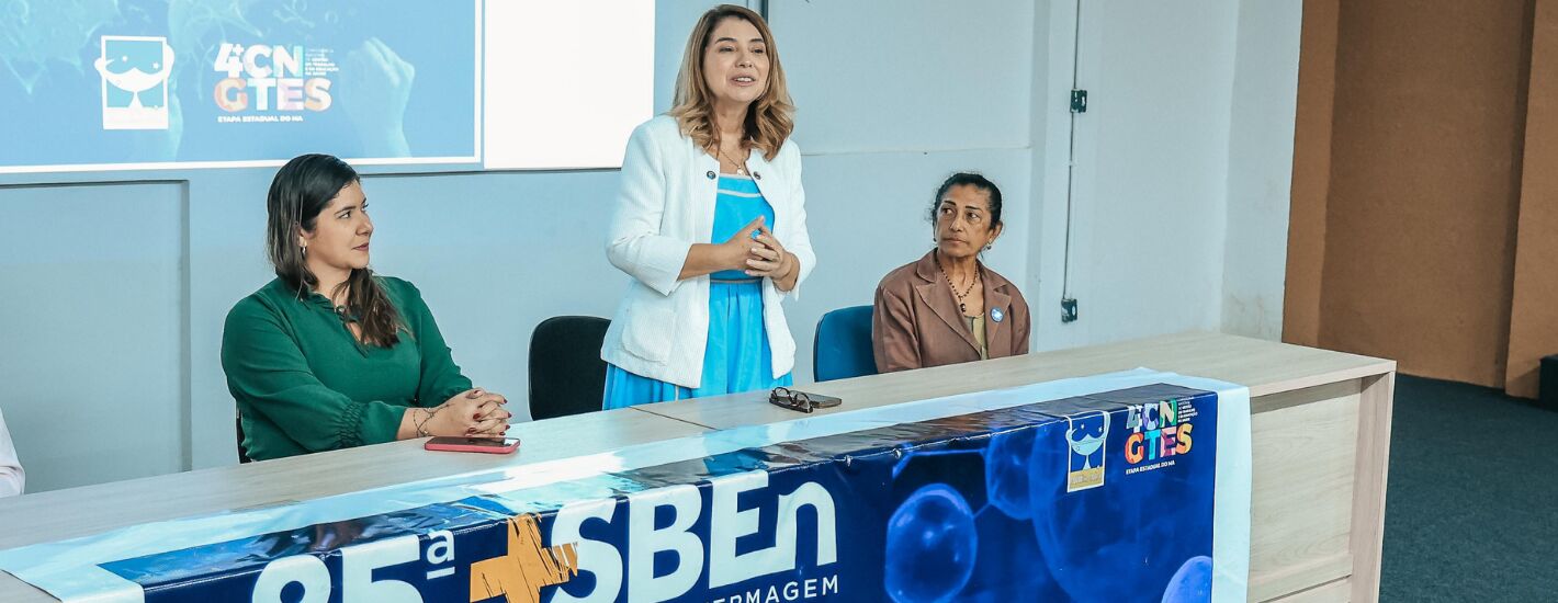 Iracema Vale participa da Semana Brasileira e Jornada Maranhense de Enfermagem