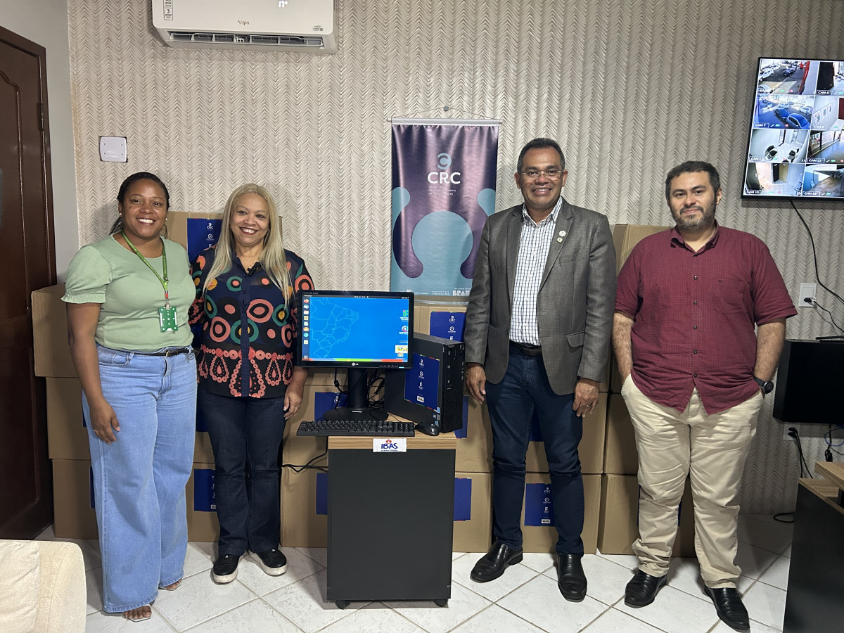 IFMA e MCom doam 20 computadores ao Instituto Beneficente Albino Soeiro