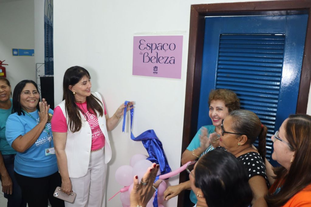 Inauguração do espaço da beleza na APAE DE São Luís