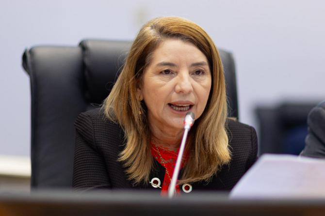 Iracema está reeleita presidente da Assembleia