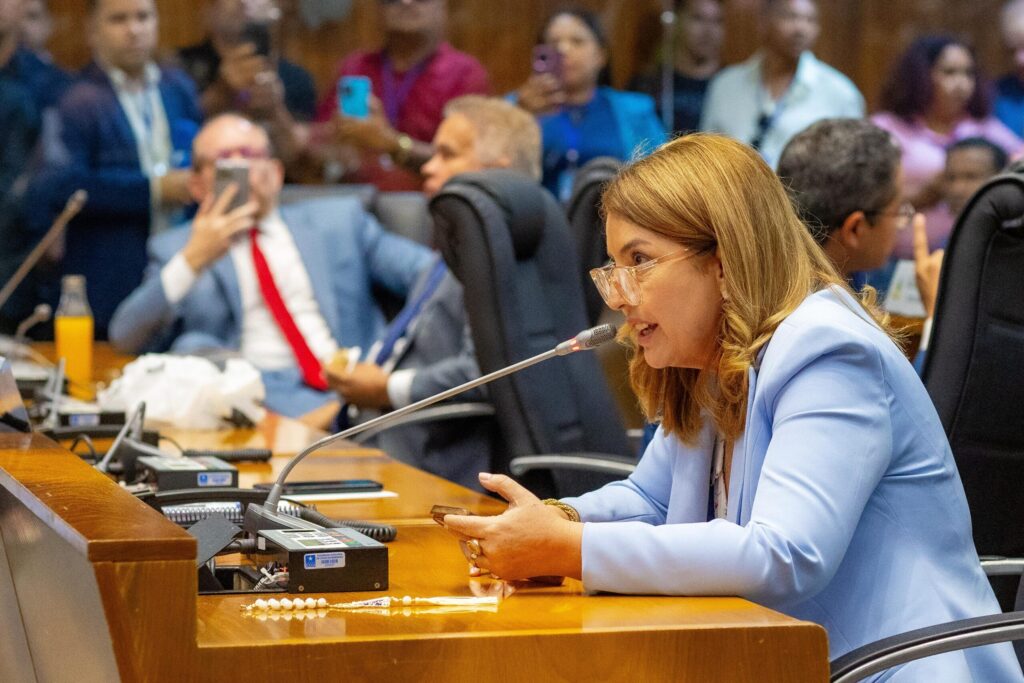 PSB defende constitucionalidade da reeleição de Iracema para presidência da Assembleia